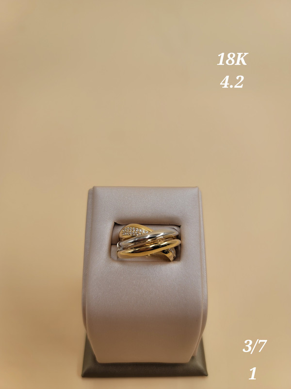 خاتم بثلاث لفات ملونة و فصوص