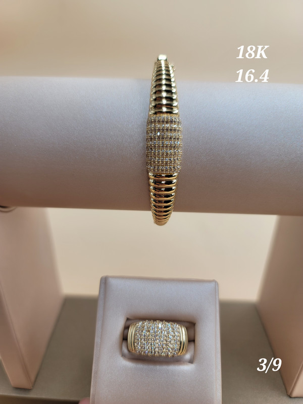 طقم اسوارة و خاتم الملكة