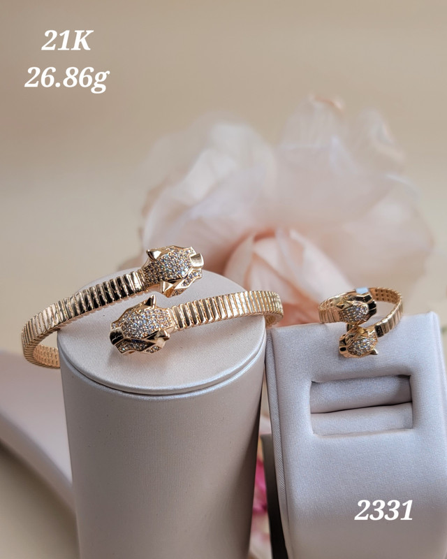 طقم اسوارة وخاتم برأس النمر قطعة تظل للأبد 