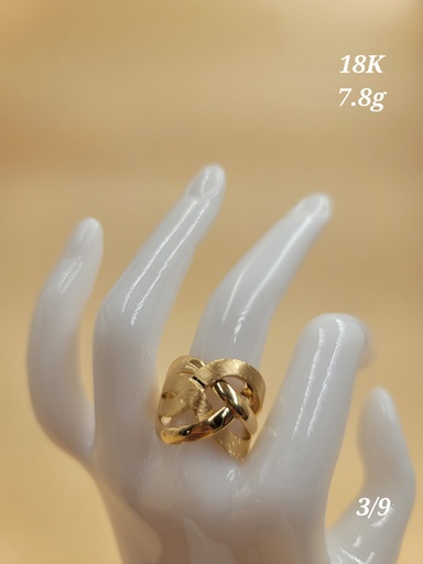 [000192188024000140] خاتم عريض بلفات متداخلة لامعة و مطفية