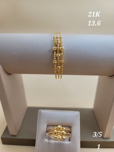 [001922113855200194] طقم اسوارة و خاتم  بثلاث أدوار كور دوريكا