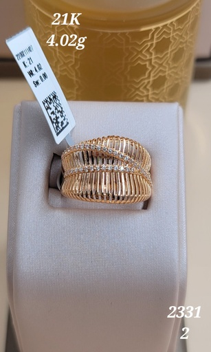 [001922140212060170] خاتم مودرن بمفرغات و شريطين زراكون 