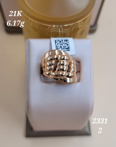 [001922161718510138] خاتم عريض بتموجات مائلة 