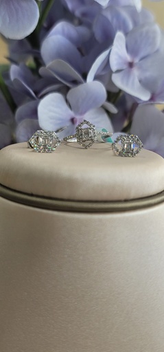 [001921834313720295] نصف طقم ناعم 